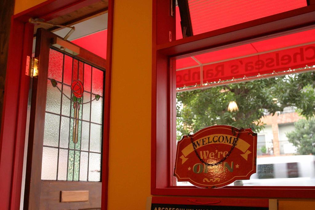Yadocafe Chelsea'S Rainbow B&B Osaka Buitenkant foto