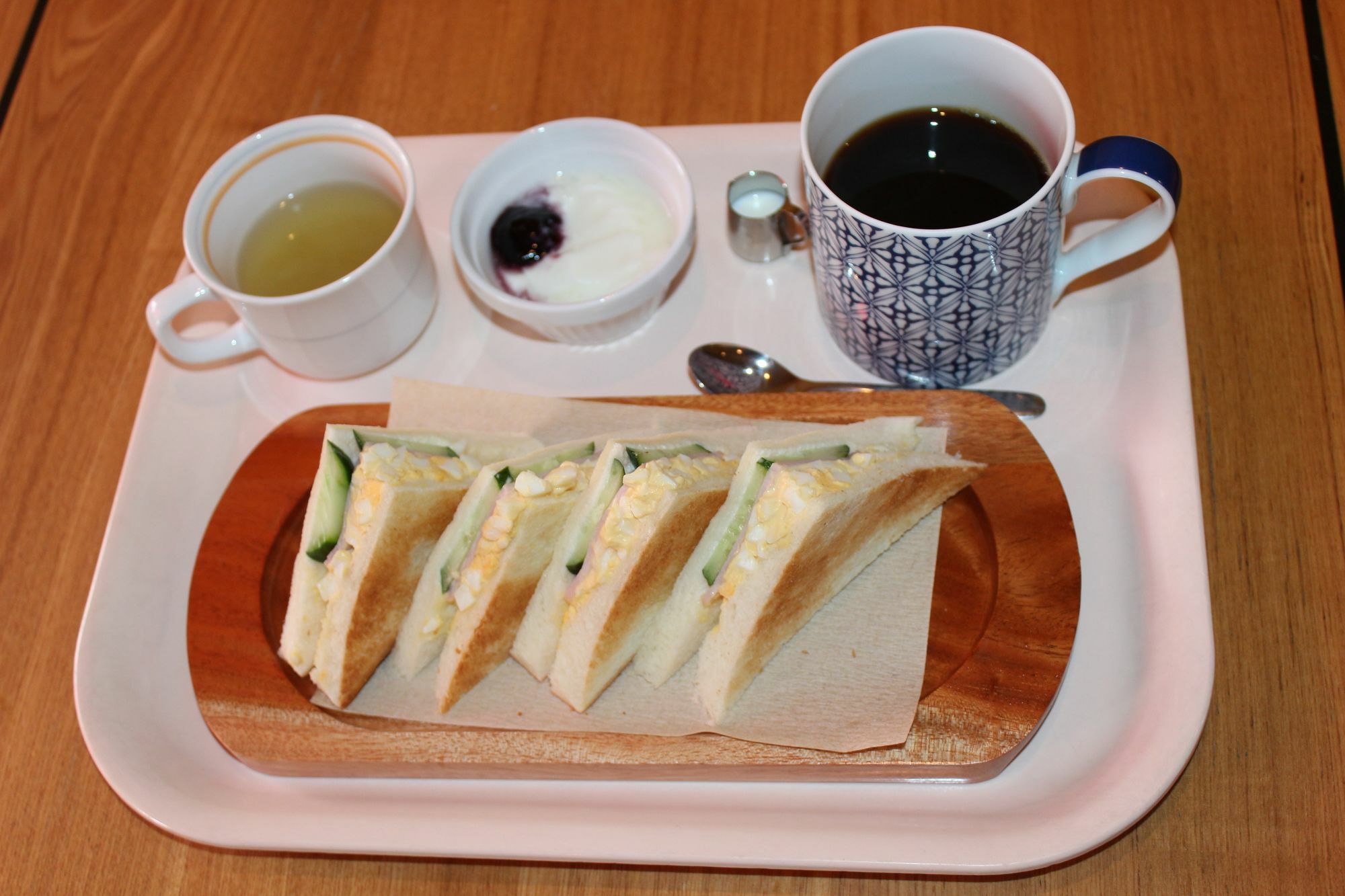 Yadocafe Chelsea'S Rainbow B&B Osaka Buitenkant foto